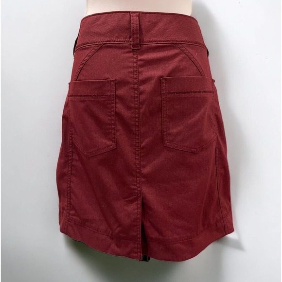 Womens Athleta Passage Skirt Sz 2 Port Wine Athleisure Active Vacation Travel - Picture 2 of 11